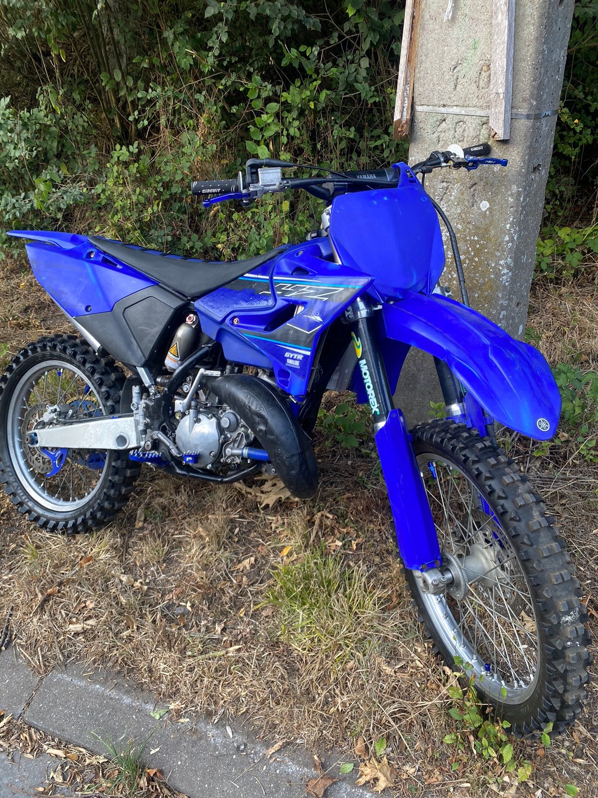 Yamaha yz 125, Particulier