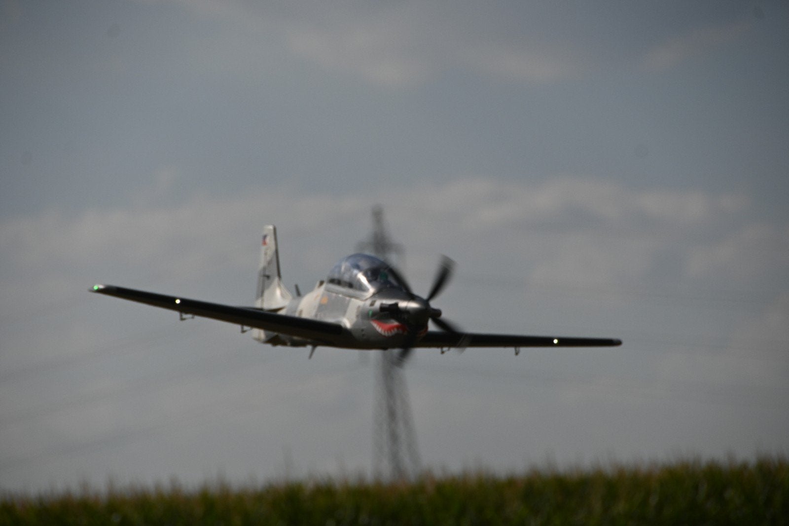 Avios Super Tucano, Hobby & Loisirs créatifs, Modélisme | Radiocommandé & Téléguidé | Avions, Enlèvement, Utilisé, Électro, RTF (Ready to Fly)