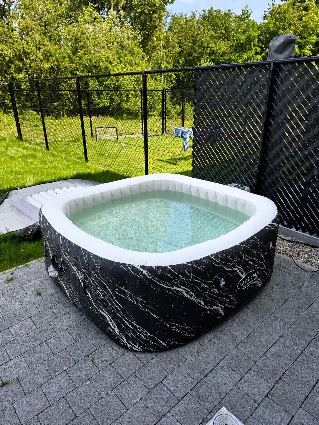 Verwarmd bubbelbad, Enlèvement, Comme neuf, Tapis de sol, Gonflable