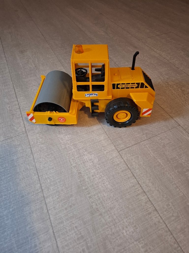 Bruder wals PW 1800 vibro, Ophalen