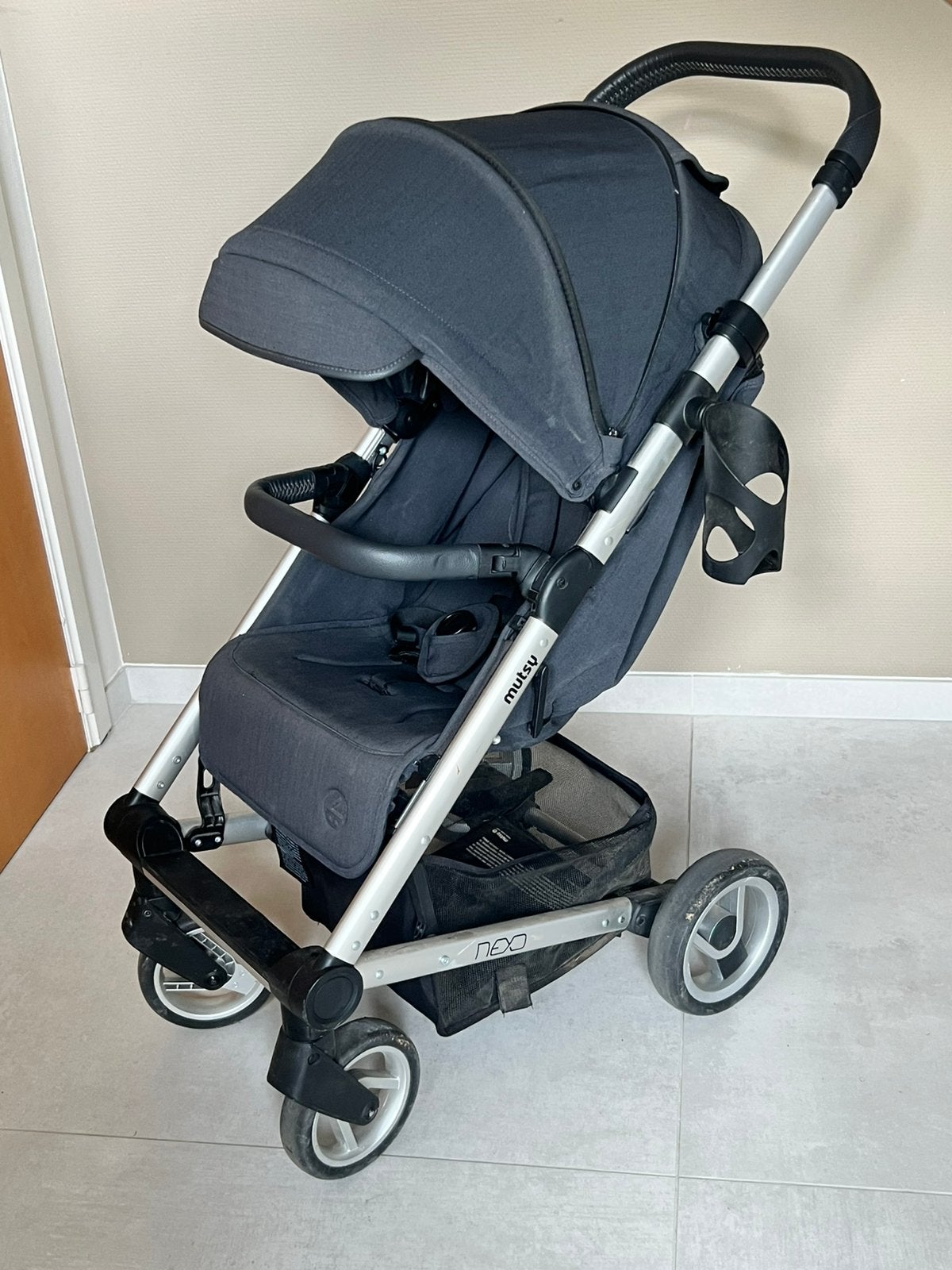 Buggy mutys nexo, Ophalen, Zo goed als nieuw, Regenhoes