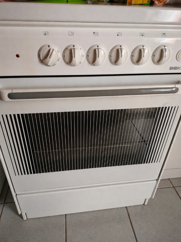 vrijstaand Beko gasfornuis + el. oven - weinig gebruikt, Elektronische apparatuur, Ophalen, Hete lucht, 4 kookzones, Zo goed als nieuw