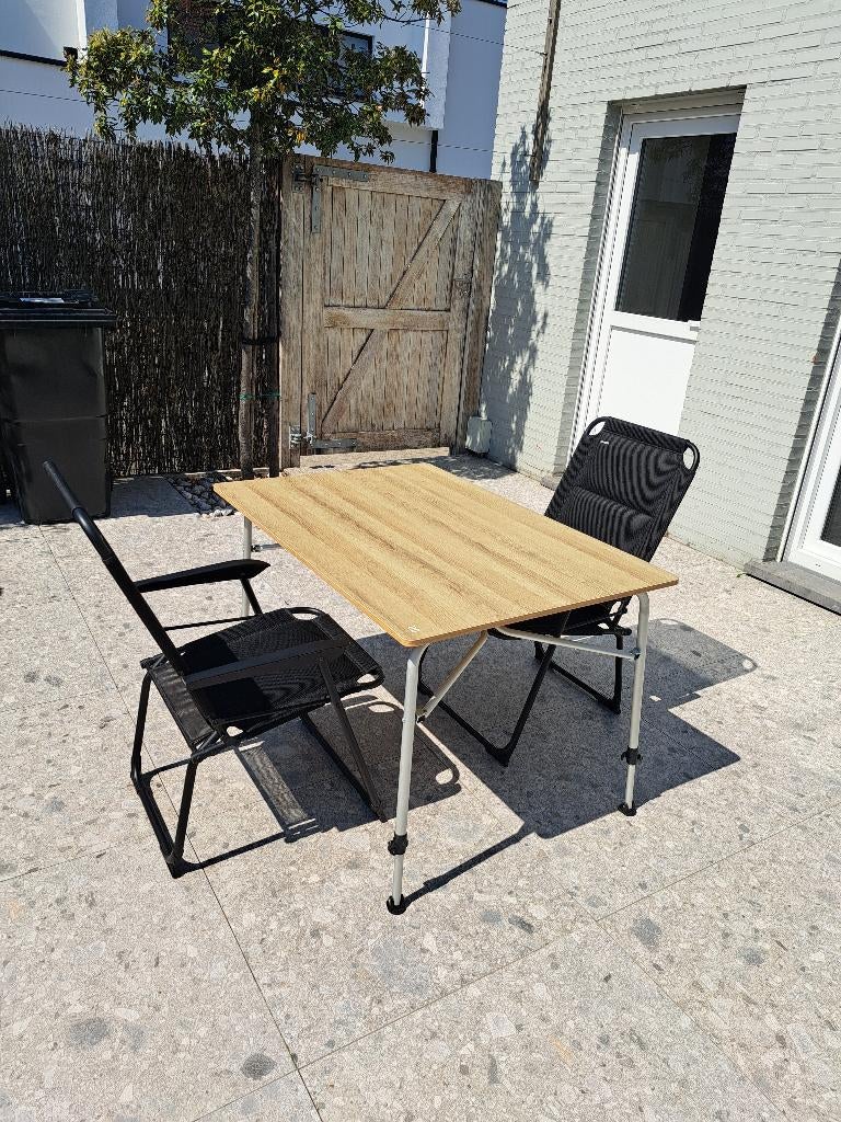 2 stoelen en 1 campingtafel Travellife, Caravanes & Camping, Meubles de camping, Enlèvement, Comme neuf, Table de camping