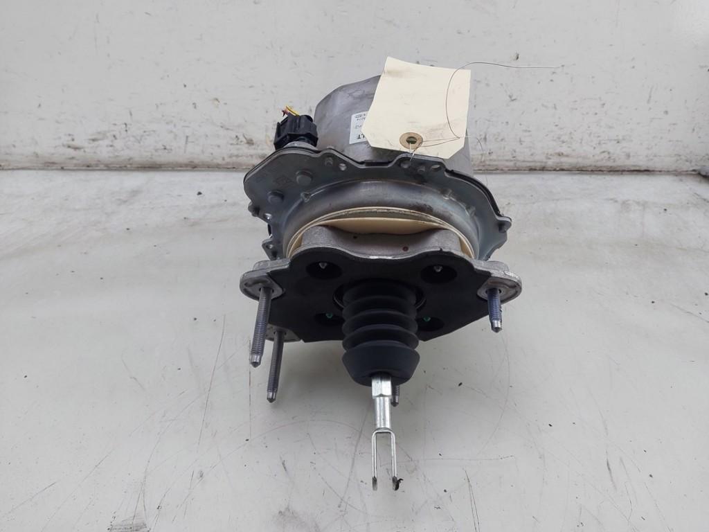 REMBEKRACHTIGER ABS Renault Arkana (RJLL) (|460071607R|), Robert Bosch AG, Gebruikt, Renault, Robert-Bosch-Allee 1
74232  Abstatt, DE