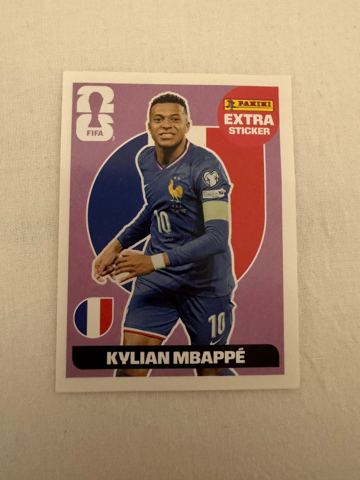 Paarse kylian Mbappe extra panini sticker wk 2026, Ophalen of Verzenden, Zo goed als nieuw, Sticker