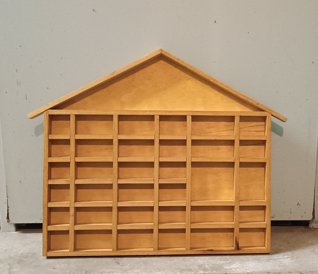 étagère à Fèves / santons 20€, Ophalen, Zo goed als nieuw