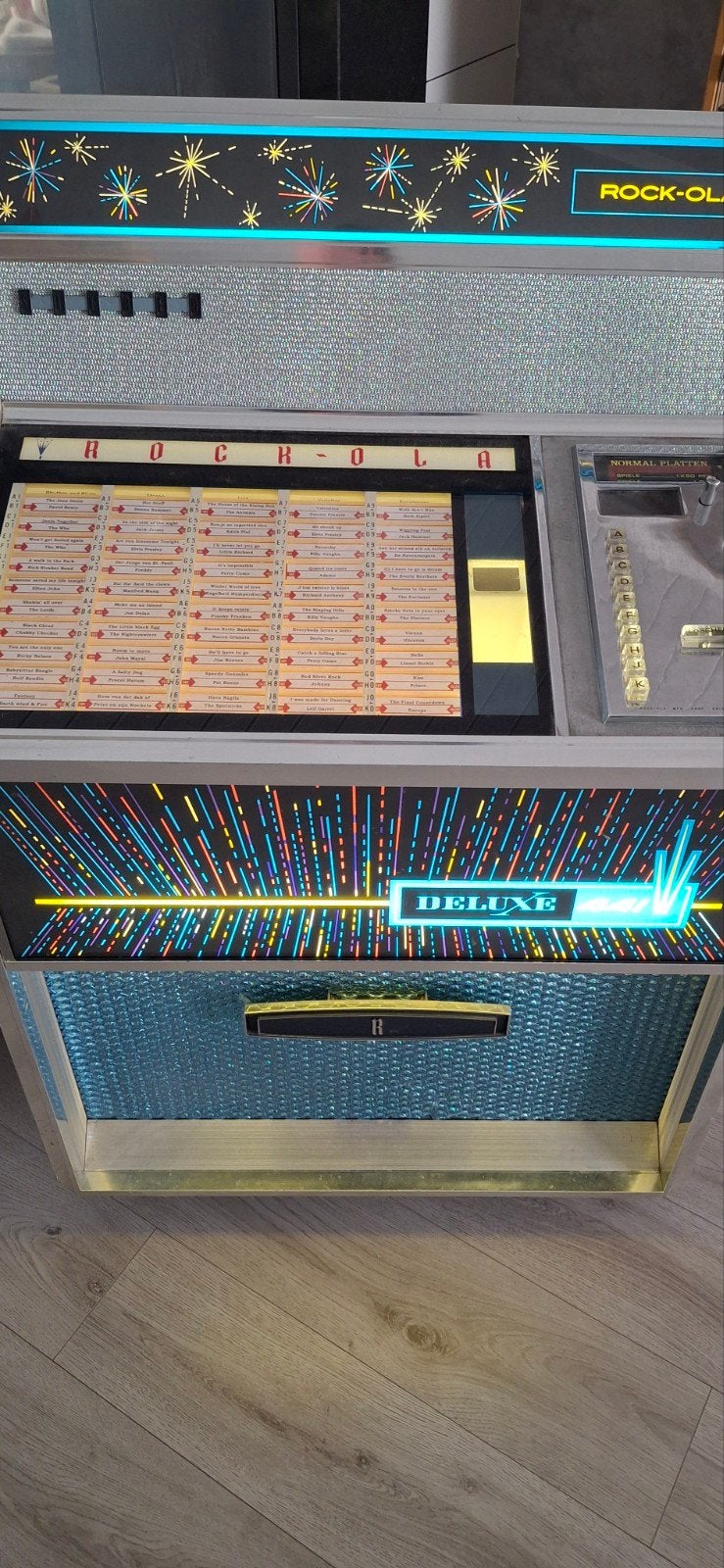 Rock ola jukebox, Collections, Machines | Jukebox, Enlèvement, Rock Ola