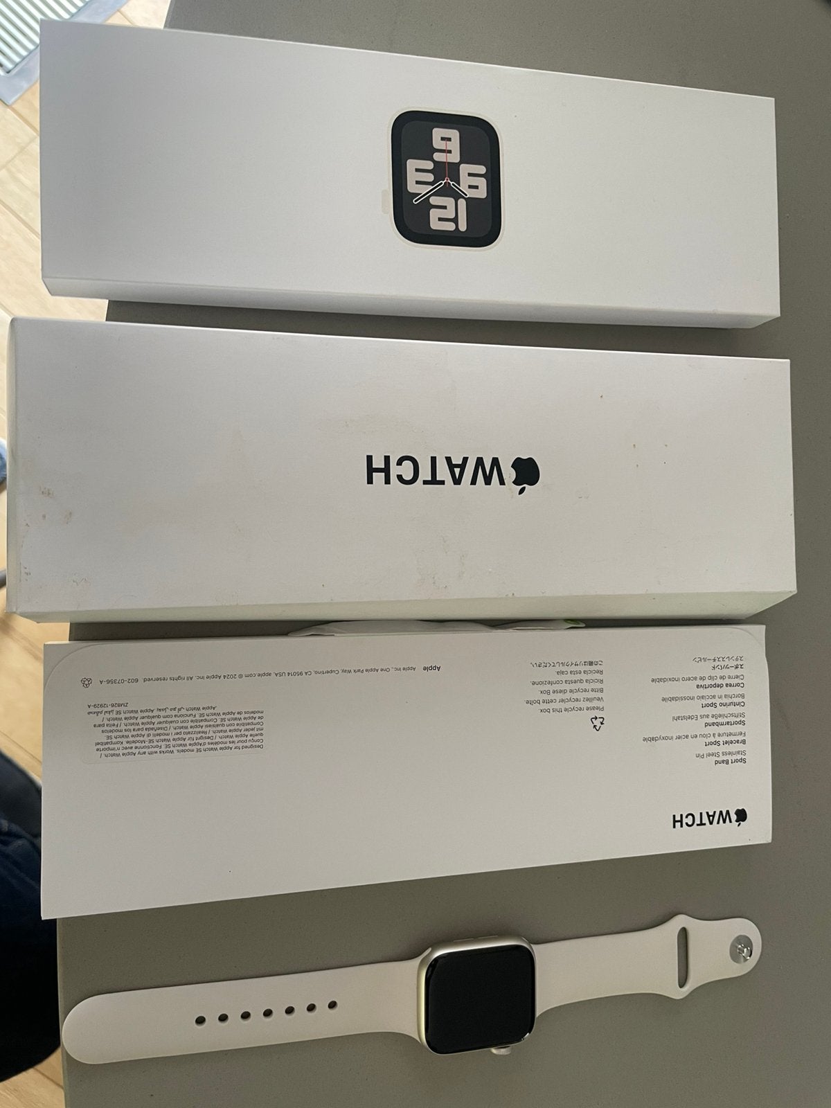 APPLE WATCH SE 2 40MM - COMME NEUVE - SOUS GARANTIE, Enlèvement ou Envoi, État, Comme neuf