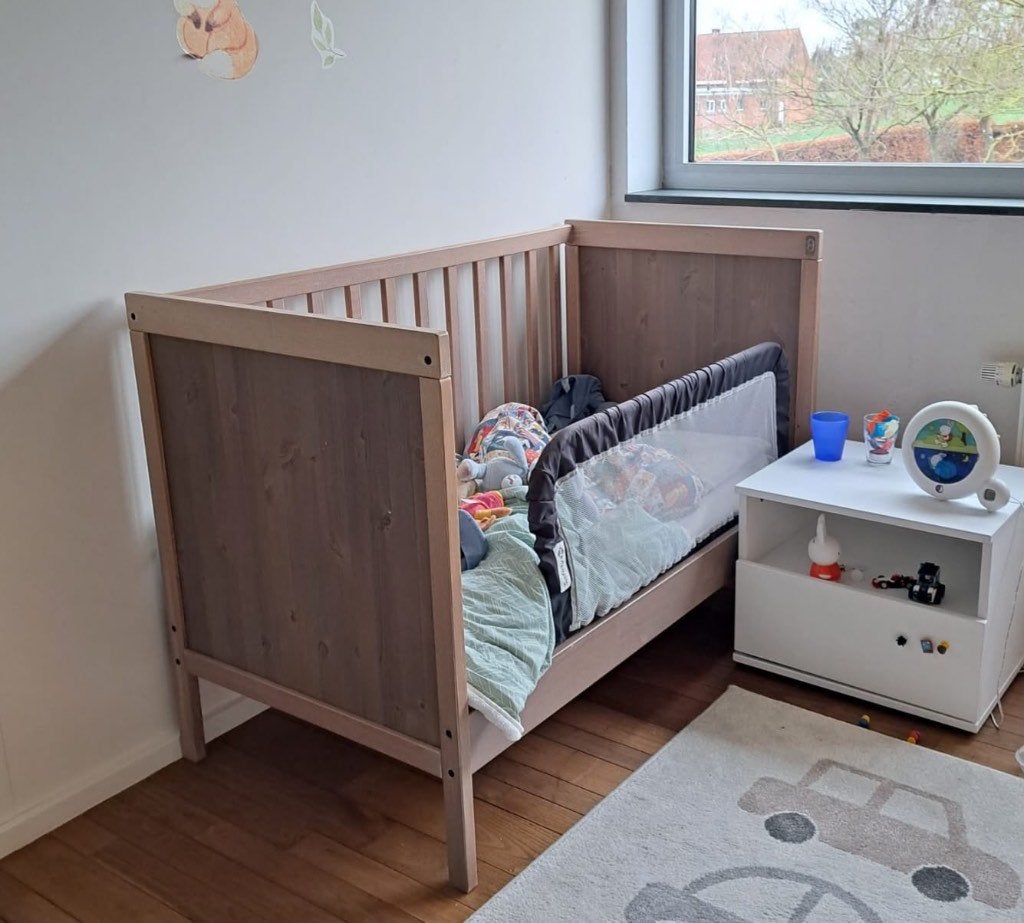 Sundvik kinderbed, Ophalen, Zo goed als nieuw, Lattenbodem
