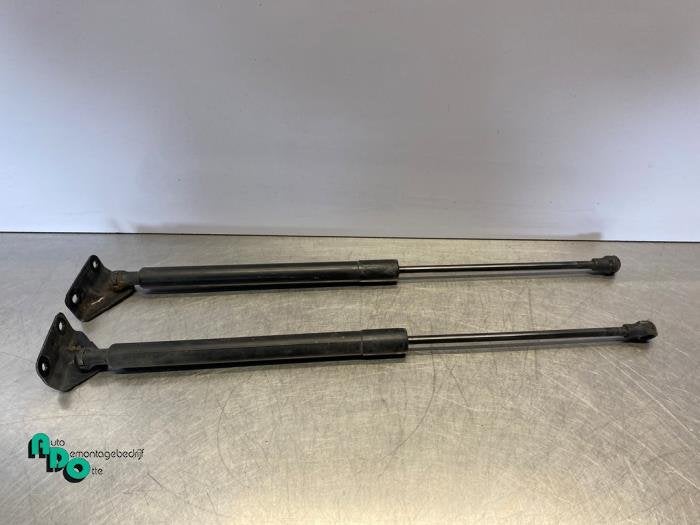 Kit amortisseur gaz hayon d'un Peugeot 208 (208 12-), Autos : Pièces & Accessoires, -, 3 mois de garantie, Utilisé, -