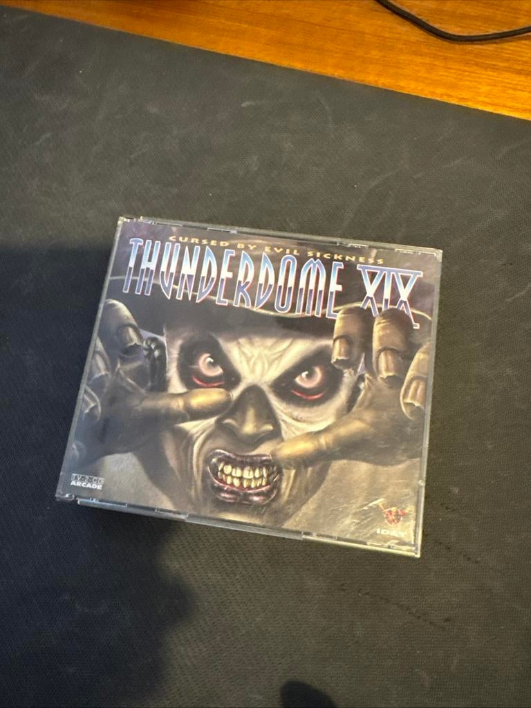 Thunderdome XIX, Ophalen of Verzenden, Gebruikt