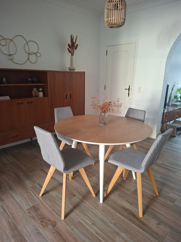 Ronde tafel, Ophalen