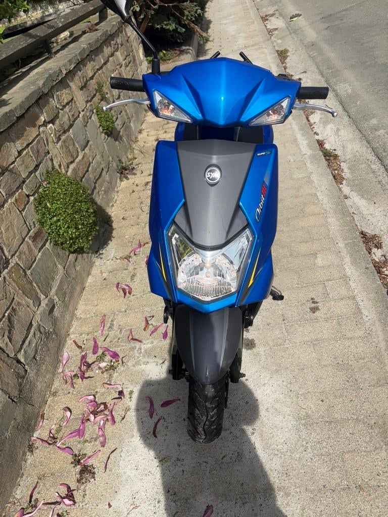 Scooter sym orbit 3 klasse A vanaf 2024 injectie, Fietsen en Brommers, Ophalen, Klasse A (25 km/u), Zo goed als nieuw, Benzine