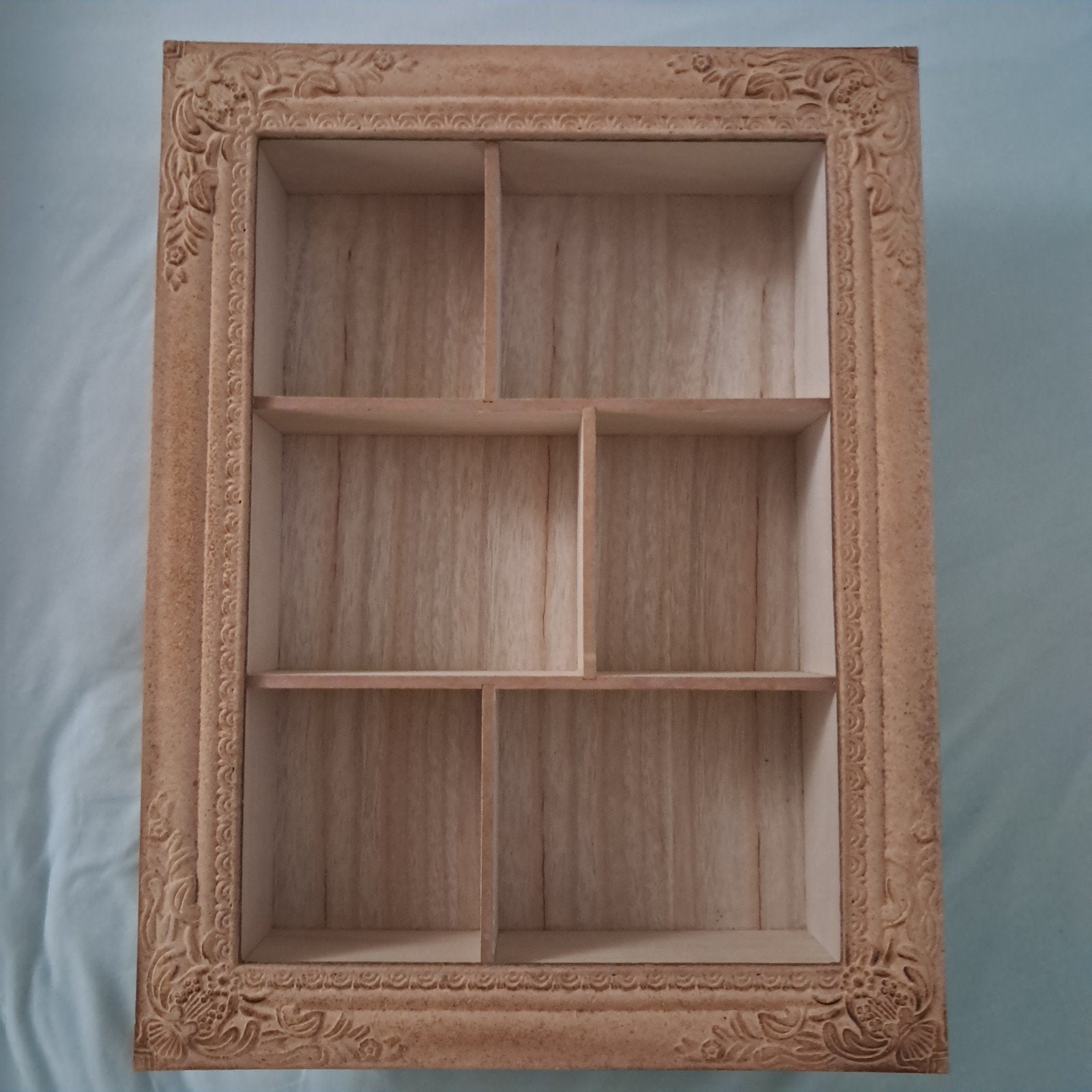 Zeer mooi houten hang presentatie meubeltje, Huis en Inrichting, Ophalen