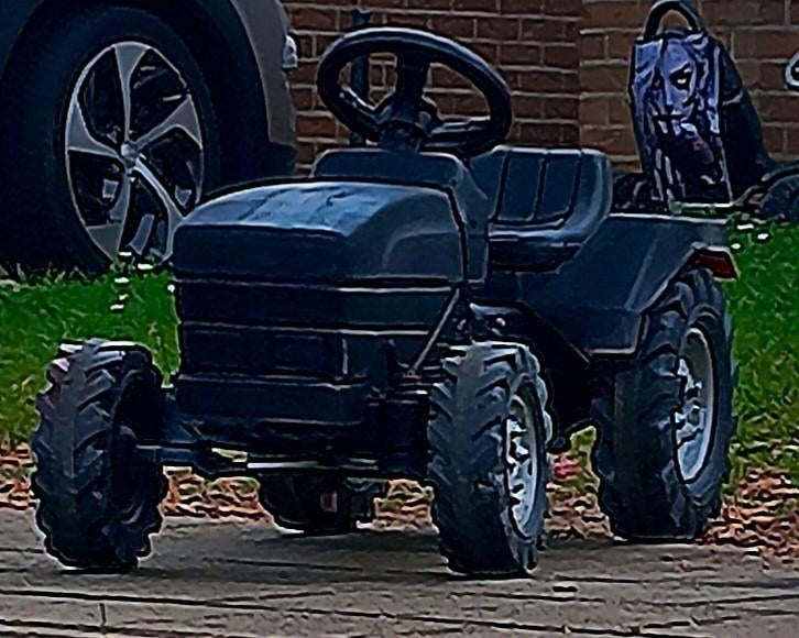 Kinder pedal tractor vanaaf 3jaar, Ophalen
