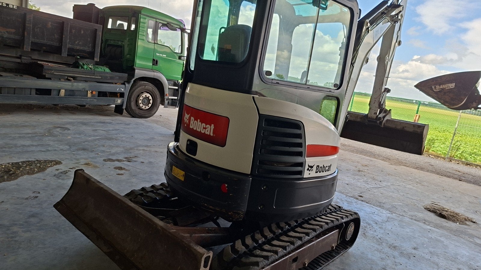 Minigraver bobcat e26, Zakelijke goederen, Ophalen, Kraan