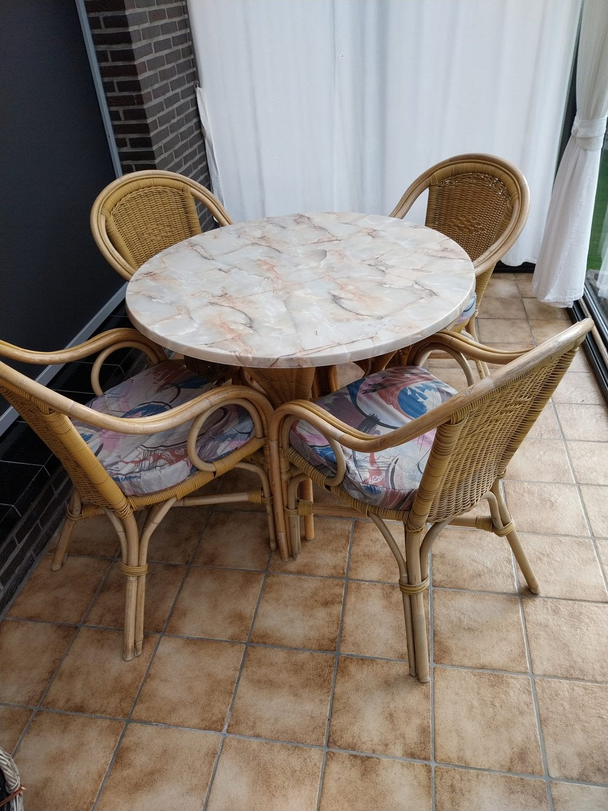 Set en rotin, Rotin, Table à dinner, Utilisé, Enlèvement