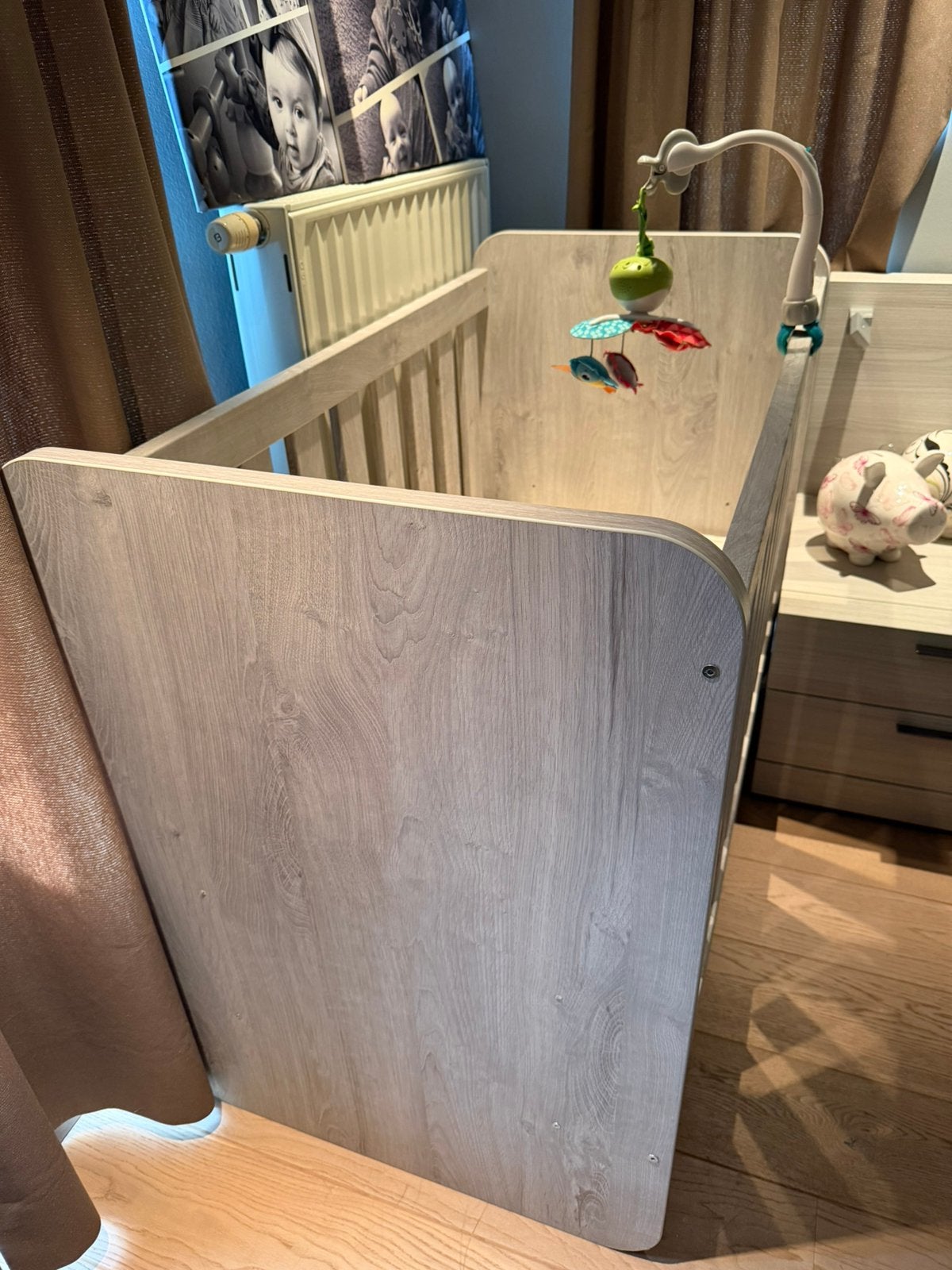 Babybed omvormbaar tot 1 persoonsbed, Kinderen en Baby's, Ophalen, Zo goed als nieuw