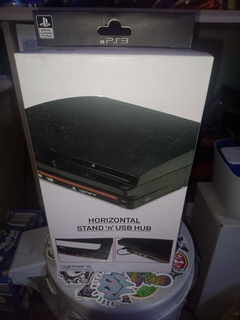 Official Sony ps3 product Stand & usb hub for ps3 slim model, Games en Spelcomputers, Ophalen of Verzenden