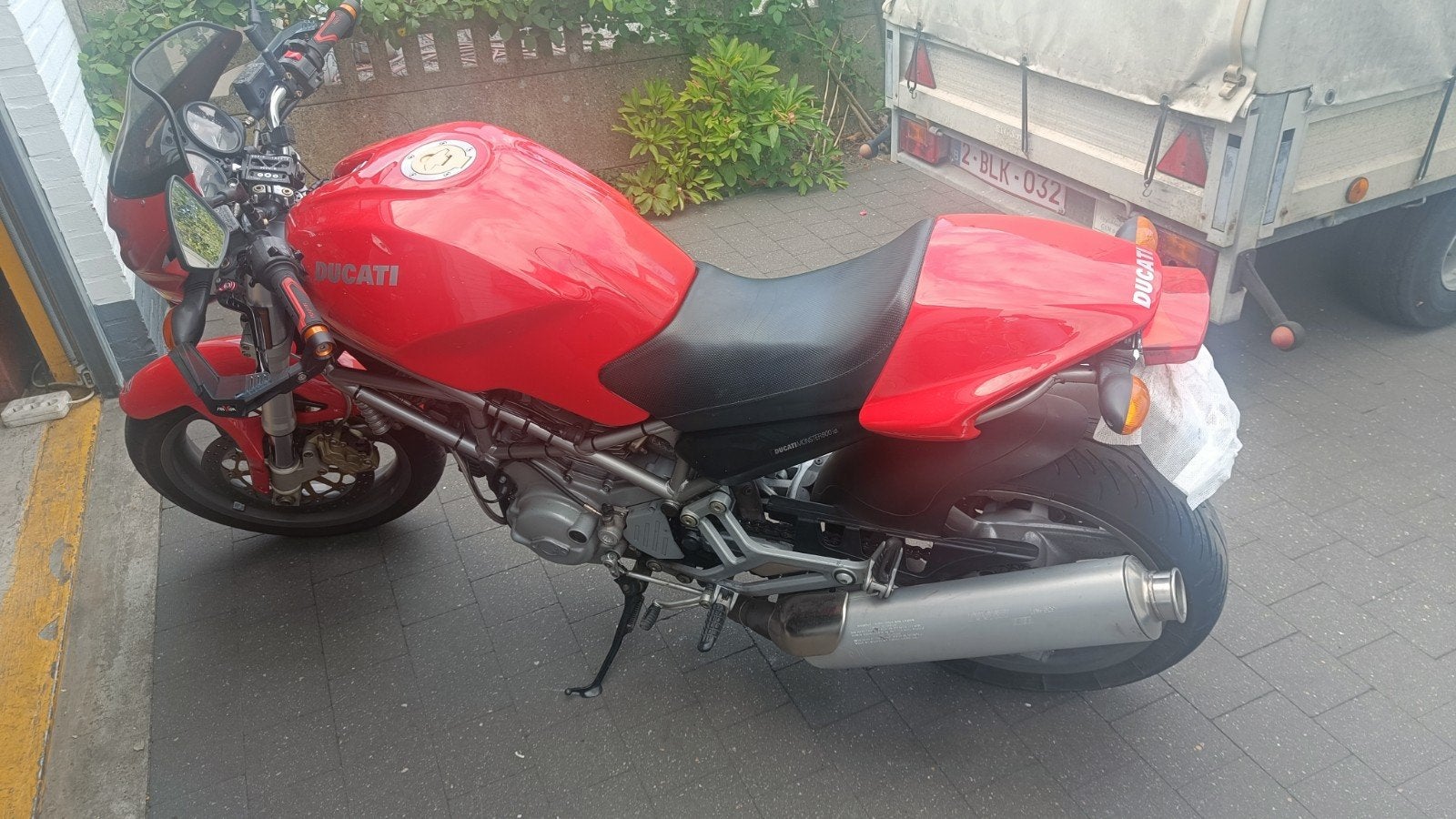 Ducati Monster 800 i.e., Motoren, 2 cilinders, Particulier, 800 cc, Naked bike