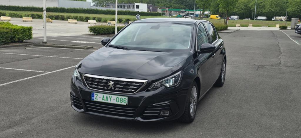 2018 Peugeot 308 facelift automaat benzine 1.2 turbo 96kw, Auto's, Peugeot, Automaat, Euro 6, 1200 cc, Bedrijf