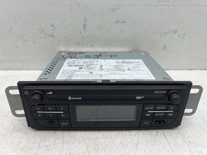 Radio van een Renault Trafic, Auto-onderdelen, Gebruikt, -, Renault, -