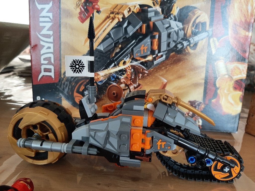Lego Ninjago set 70672 Cole's Dirt Bike, Kinderen en Baby's, Compleet, Lego, Ophalen of Verzenden, Zo goed als nieuw