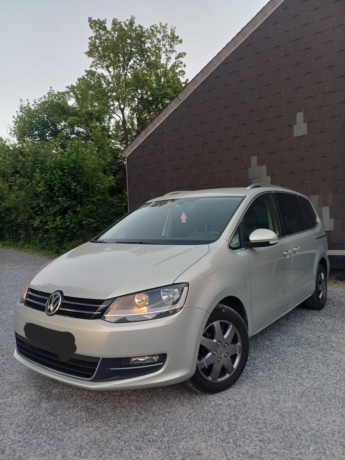 Volkswagen Sharan DSG 2011//5800€//0465602814, Euro 5, Beige, Alcantara, 7 zetels
