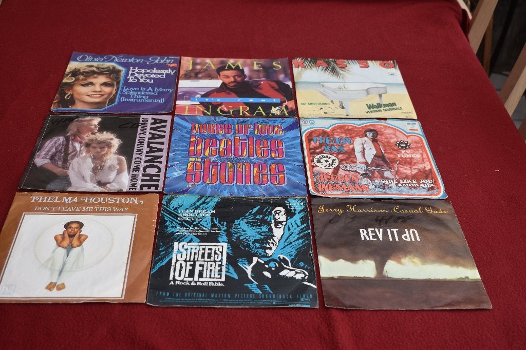 45t's zoek je zeldzame oldies of recente titels ?, Cd's en Dvd's, Vinyl Singles, Zo goed als nieuw, Pop, 7 inch, Ophalen of Verzenden