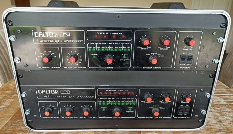 Lichtsturing Dalton LP4 + LP8, Muziek en Instrumenten, Licht en Laser, Ophalen of Verzenden, Gebruikt, Licht, Geluidgestuurd