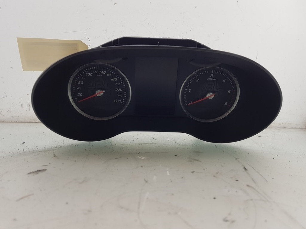 INSTRUMENTS DE BORD C (W205) (|A2059009817|A205900981780|), Autos : Pièces & Accessoires, Utilisé, Mercedes-Benz