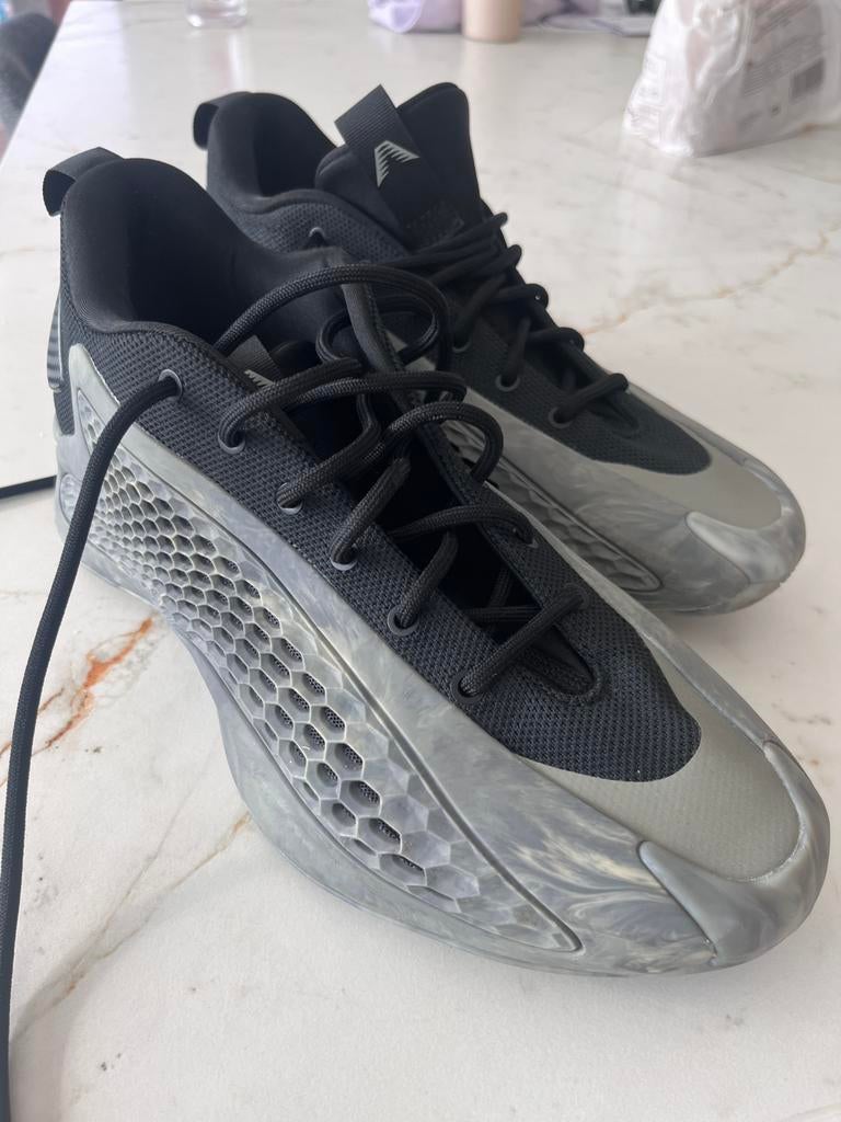 Basketbalschoenen, Sport en Fitness, Basketbal, Ophalen of Verzenden, Zo goed als nieuw