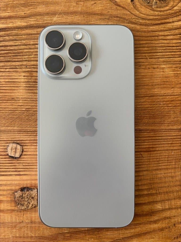 iPhone 16 Pro Max, Telecommunicatie, IPhone 16 Pro Max, Zo goed als nieuw, Goud, 91 %