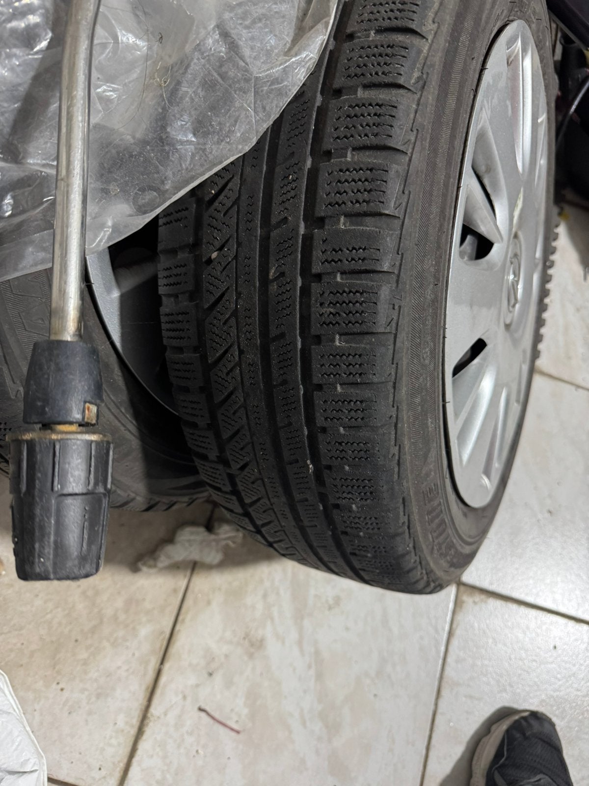 4Jantes tôle avec pneus pour Opel corsa d pneus 4 saisons, Enlèvement, Comme neuf