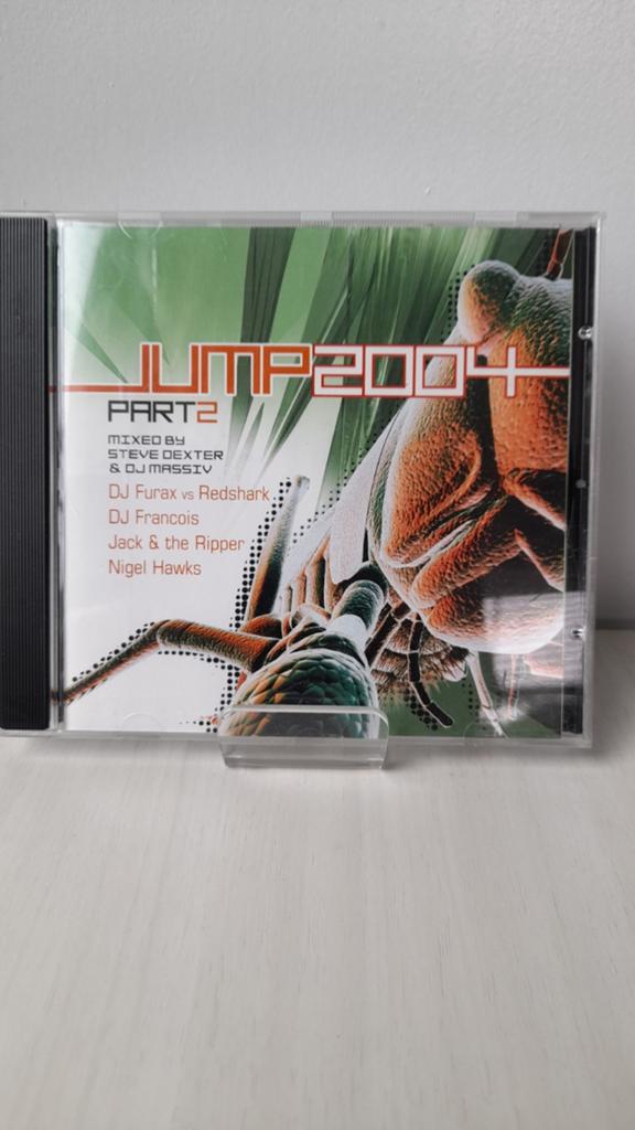 CD JUMP 2004, Cd's en Dvd's, Cd's | Dance en House, Ophalen of Verzenden, Zo goed als nieuw, Dance Populair
