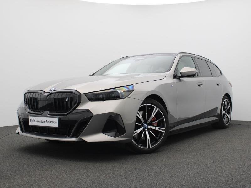 BMW i5 M SPORT PRO - PANODAK - HARMAN-KARDON, Auto's, BMW, Automaat, Euro 6, 340 pk, USB