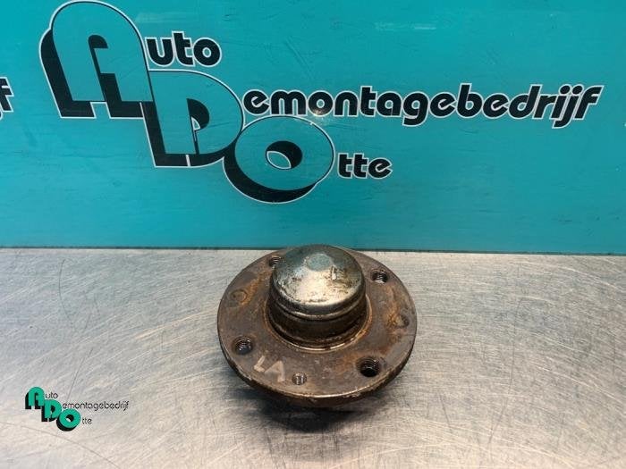 Roulement de roue arrière d'un Fiat Punto Evo (Punto Evo 08, -, 3 mois de garantie, Utilisé, Fiat