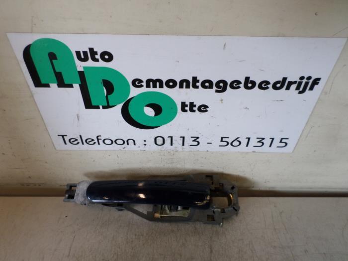 Portiergreep 4Deurs links-voor van een Seat Toledo (Toledo 9, Gebruikt, -, -, Ophalen of Verzenden