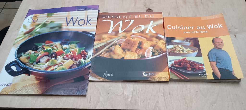 3 livres état neuf cuisine au wok, Livres, Enlèvement ou Envoi, Comme neuf