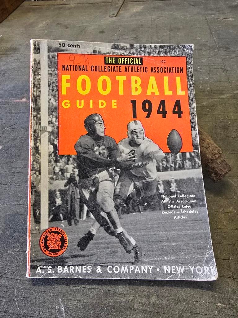 Guide du football américain de la Seconde Guerre mondiale 19, Enlèvement ou Envoi