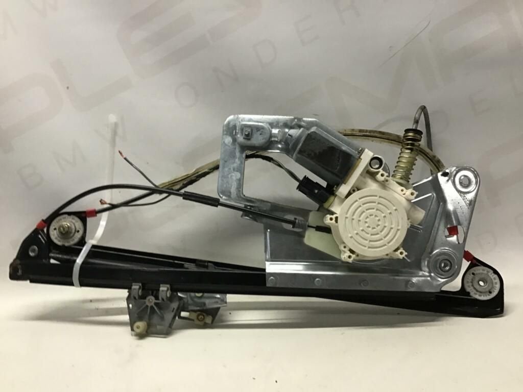 Raammechanisme rechtsvoor BMW E39 67628360512, -, Utilisé, -, Enlèvement ou Envoi
