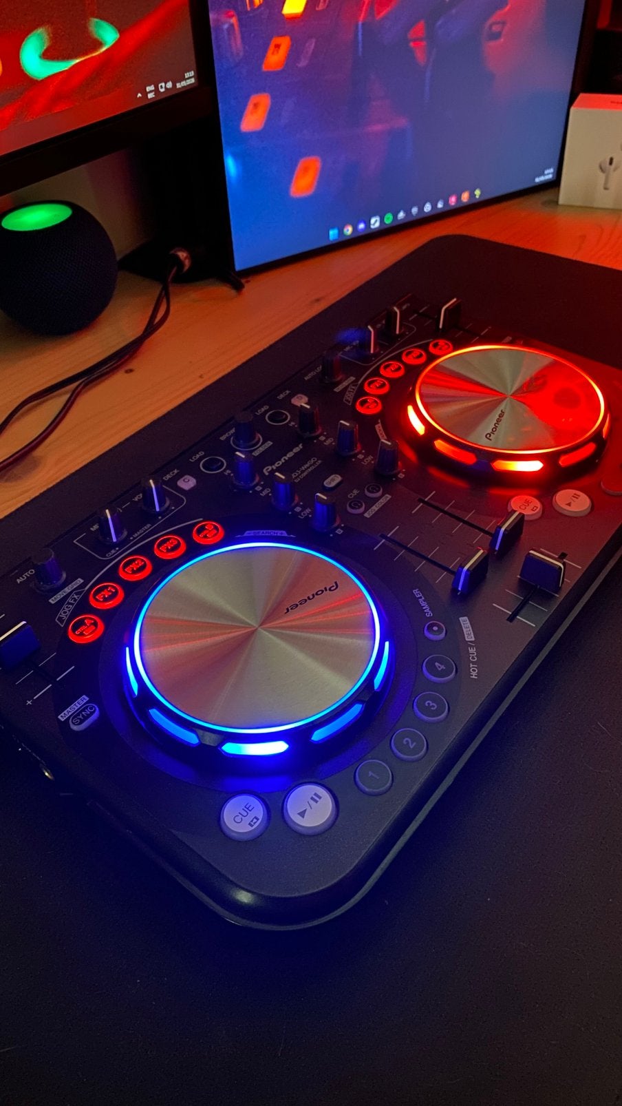Pioneer DDJ WEGO K | DJ controller, Enlèvement, Utilisé, Pioneer