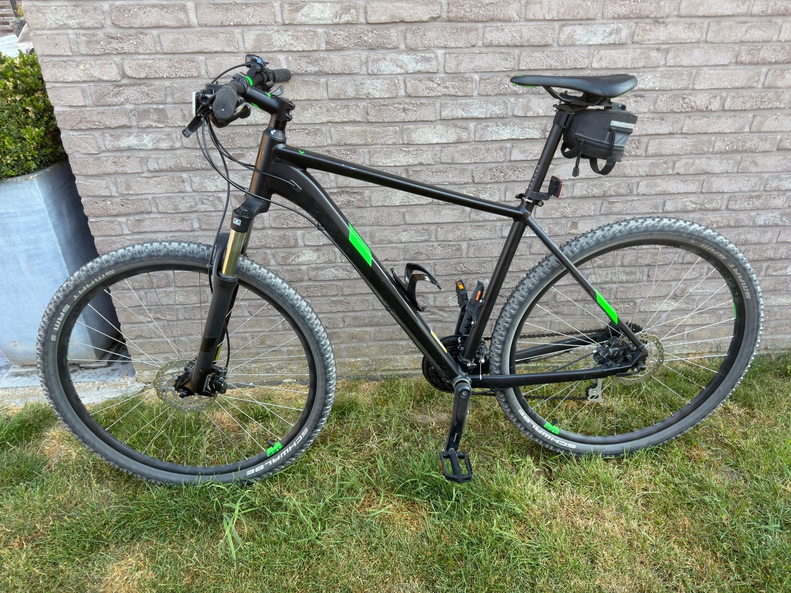 Cube AIM Race Black’n’Flashgreen 29” maat 21”, 49 à 53 cm, Enlèvement, Utilisé, Frein à disque