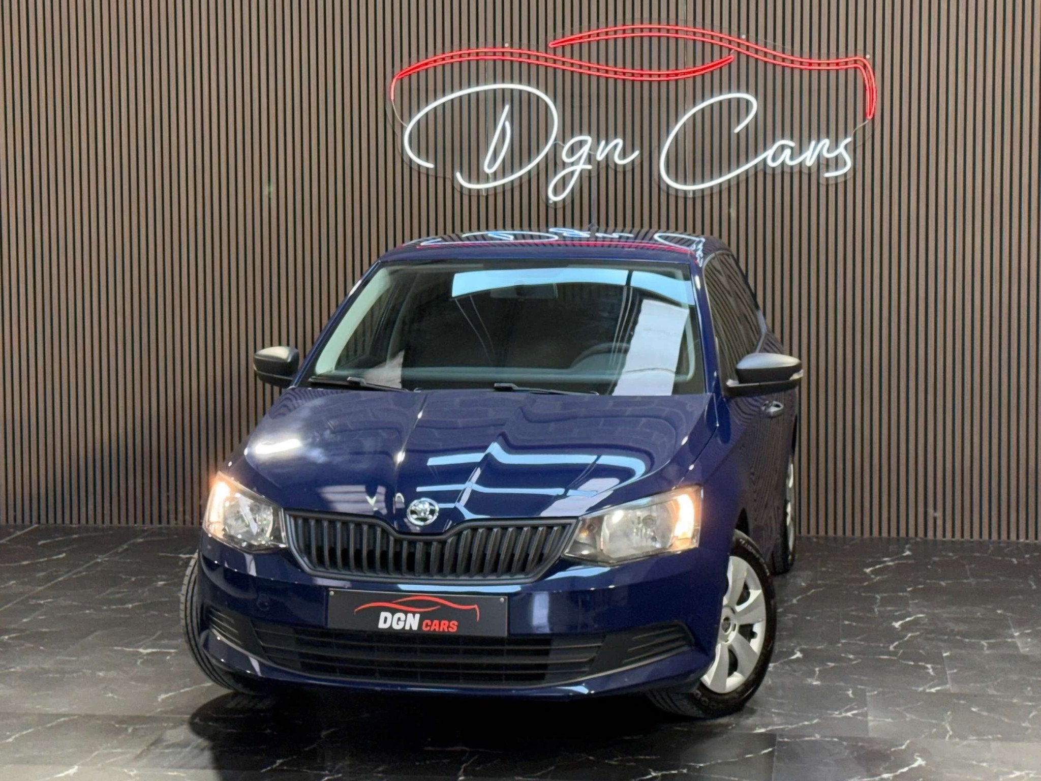 Skoda Fabia Fabia 1.0i Active, https://public.car-pass.be/vhr/0f7cea46-3dcb-4fbe-9055-43fec93011d7, Achat, Euro 6, Entreprise