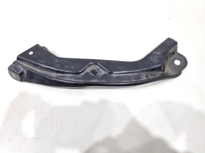 Cadre phare gauche d'un Skoda Fabia, -, 3 mois de garantie, Utilisé, Skoda