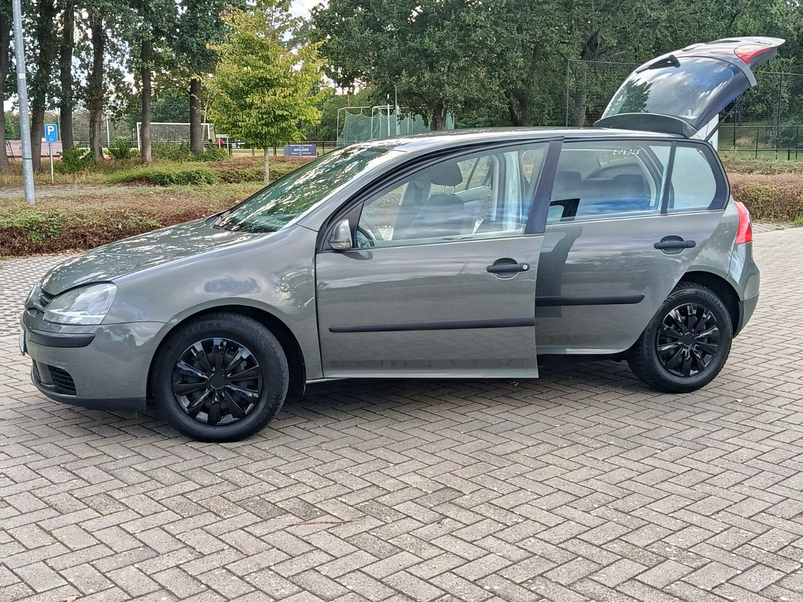 Golf 5/ Benzine 1.4 / 55 Kw/ Airco, Achat, Entreprise, ABS, 5 places
