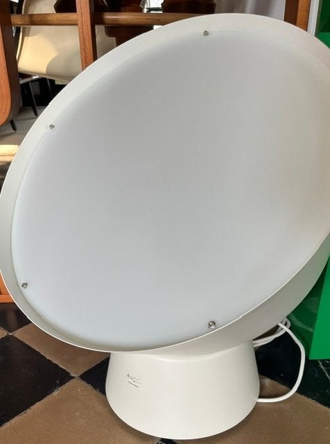 Lampe au sol design Ola Wihlborg, Enlèvement
