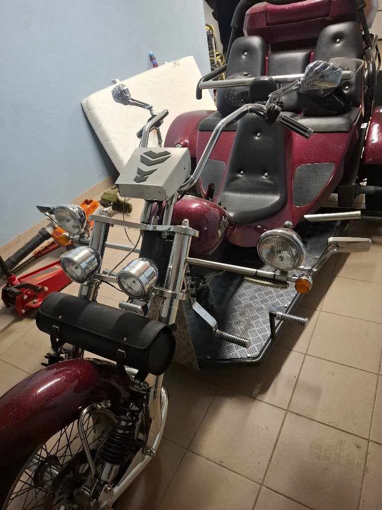 Boom trike, Motoren, 1600 cc, 4 cilinders, Meer dan 35 kW