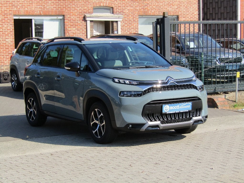 Citroen C3 Aircross 1.2 benzine met 9000km Automaat, Autos, Citroën, 144 g/km, Euro 6, Entreprise, Noir
