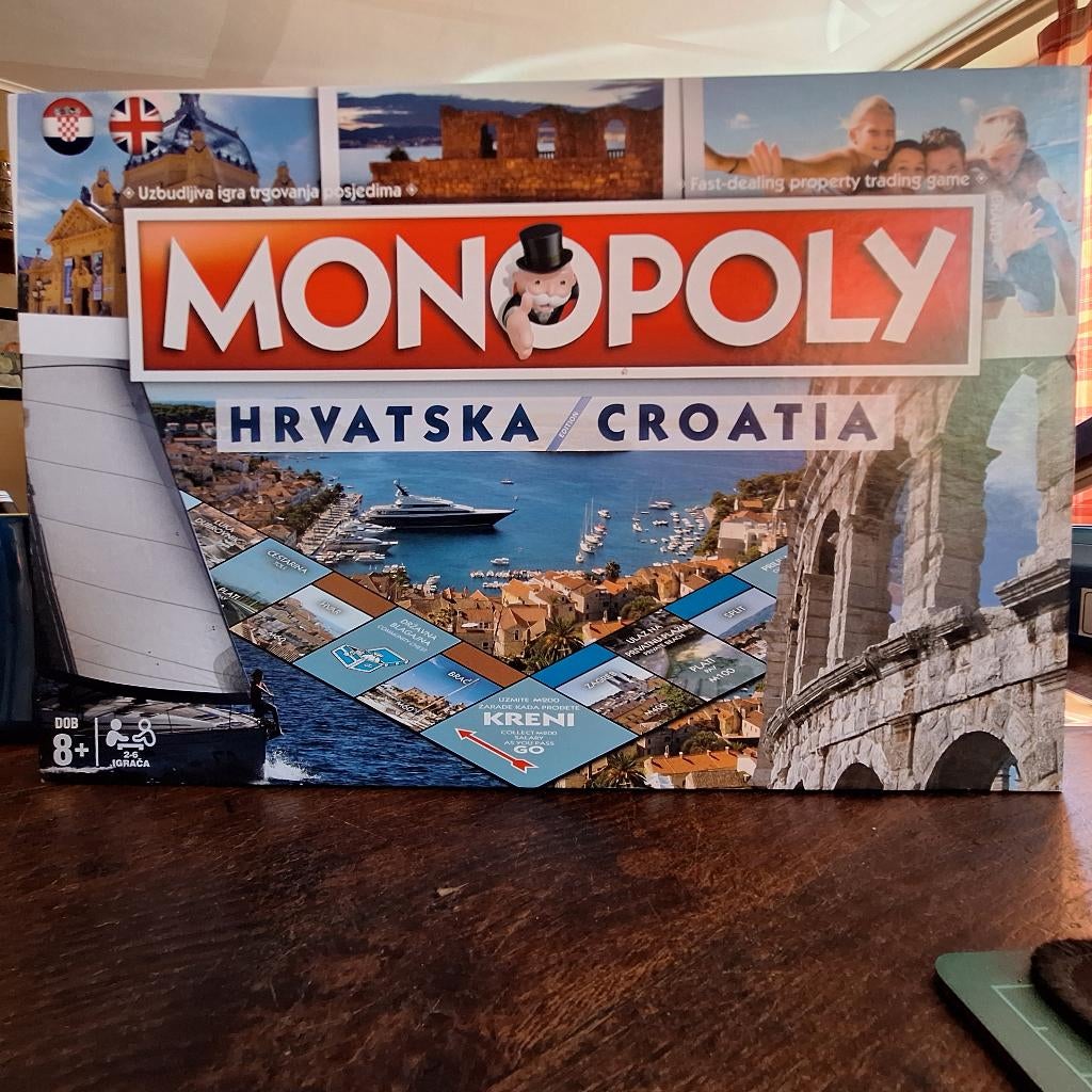 MONOPOLY HRVATSKA/CROATIA RARE, Cinq joueurs ou plus, Envoi, Comme neuf, Hasbro